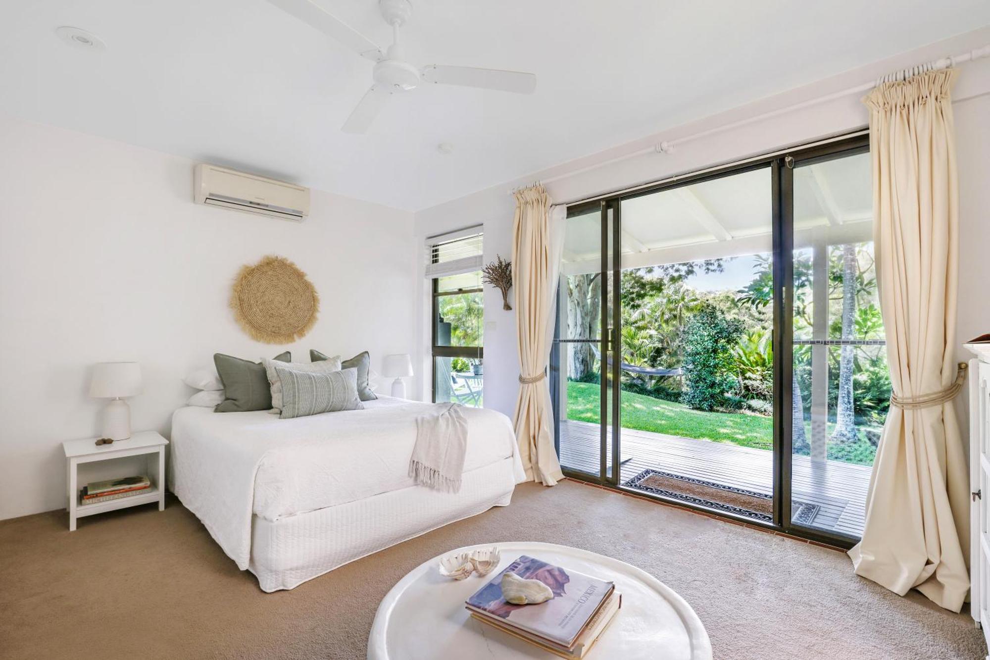 Sensom Boutique Bed And Breakfast Sapphire Beach Ngoại thất bức ảnh