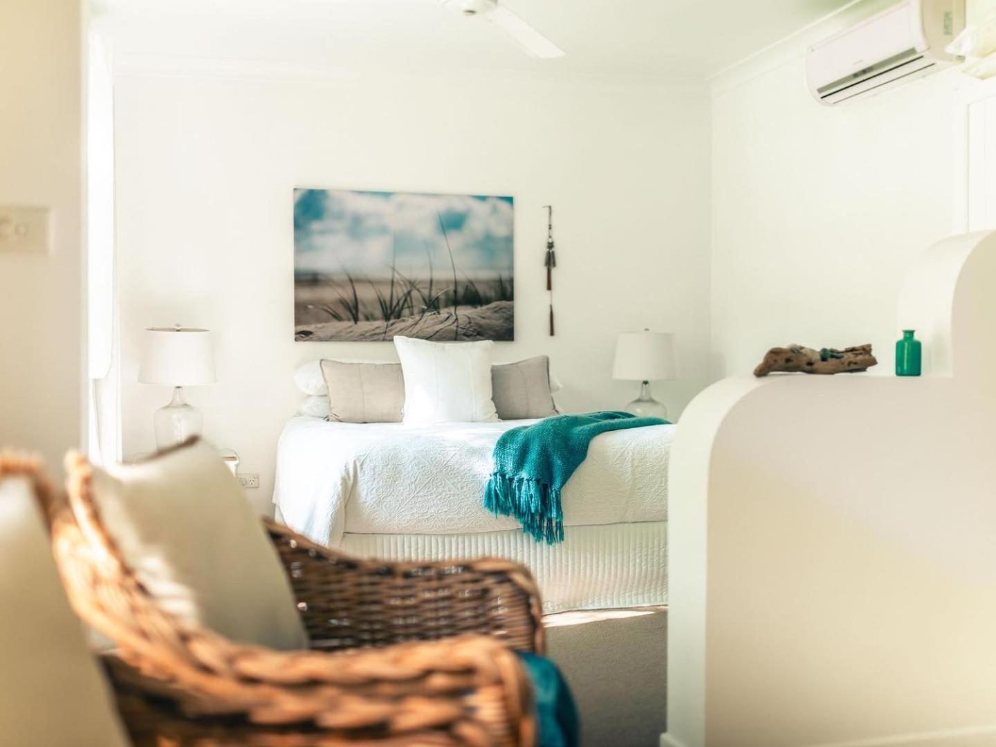 Sensom Boutique Bed And Breakfast Sapphire Beach Ngoại thất bức ảnh