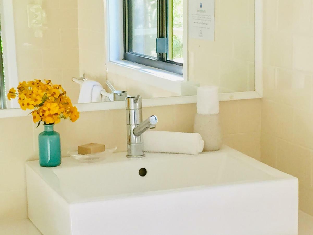Sensom Boutique Bed And Breakfast Sapphire Beach Ngoại thất bức ảnh